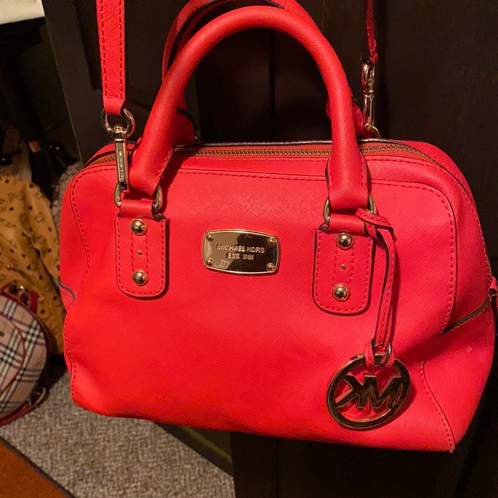 Michael Kohl’s red bag